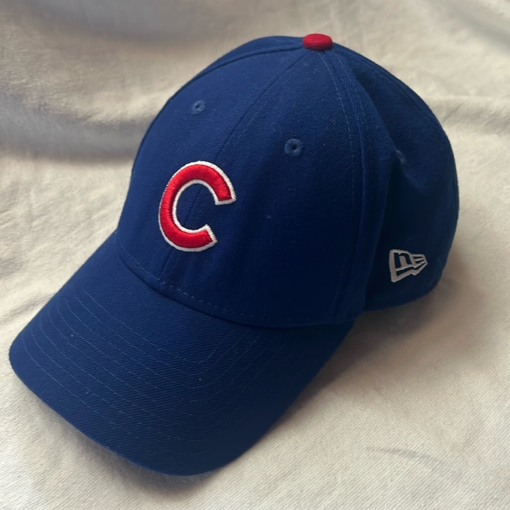 New Era 9Forty adjustable Chicago Cubs Hat.